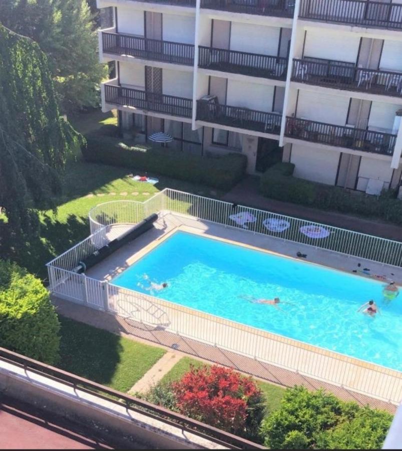 トルヴィル＝シュル＝メールLe Cosy Avec Piscine, Balcon Et Parkingアパートメント エクステリア 写真