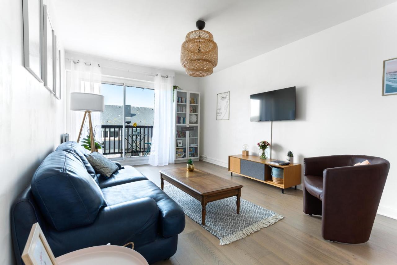 トルヴィル＝シュル＝メールLe Cosy Avec Piscine, Balcon Et Parkingアパートメント エクステリア 写真
