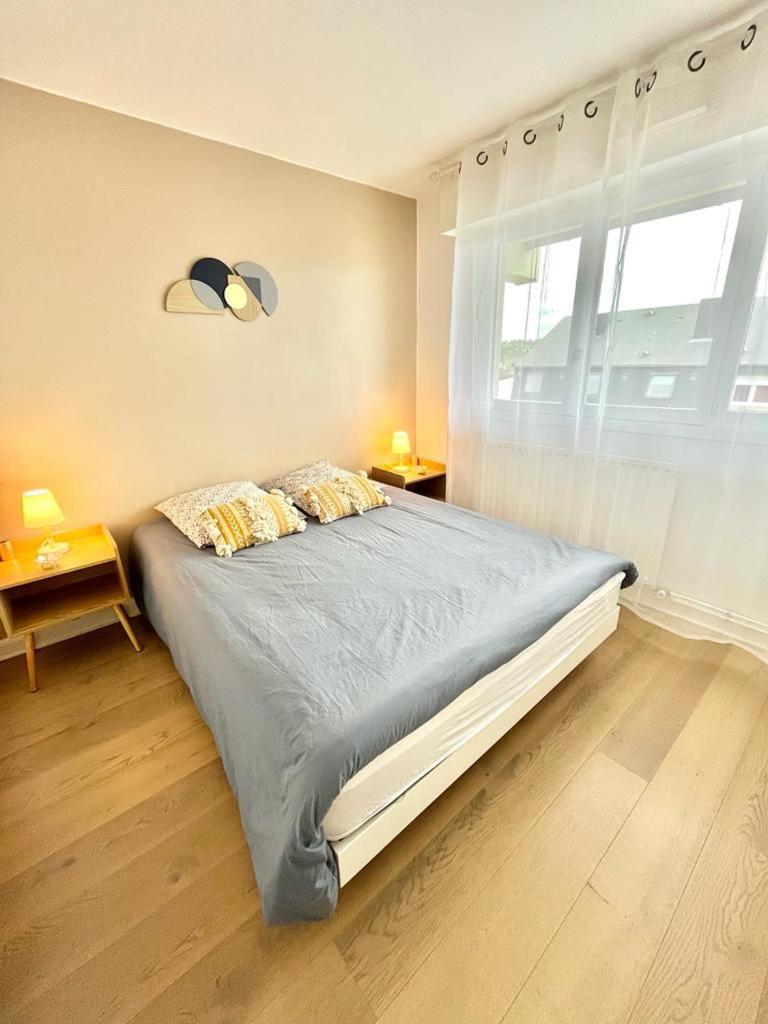 トルヴィル＝シュル＝メールLe Cosy Avec Piscine, Balcon Et Parkingアパートメント エクステリア 写真